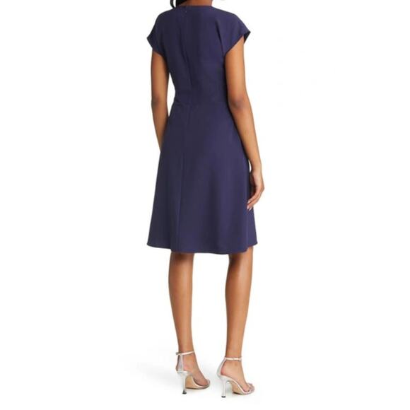 Tahari ASL V-Neck Twist Front Fit & Flare Dress Knee Length Navy Womens Size 6 - Picture 2 of 9